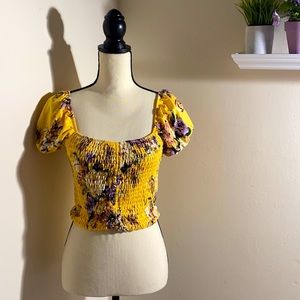 💕NWOT STREETWEAR SOCIETY ON/off shoulder yellow flower printed💕